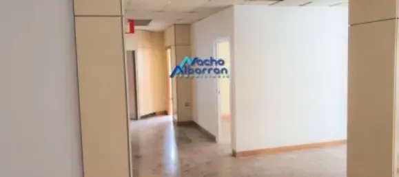 Bureau à Badajoz, Spain 200m² No. 156037 4