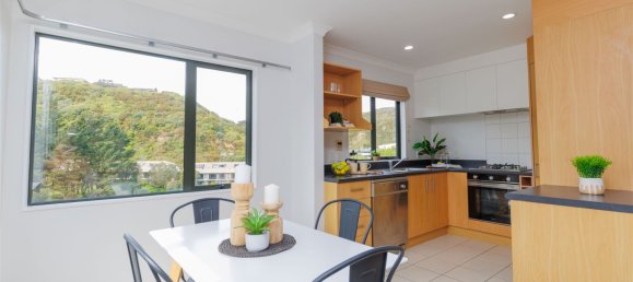 Дом с 3 спальнями в Johnsonville, Новая Зеландия № 172 5