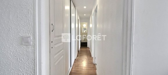 3 bedrooms Apartment in Montreuil, France No. 137546 5