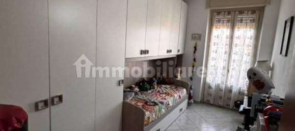 Apartamento de 2 dormitorios en Vercelli, Italy No. 343190 3