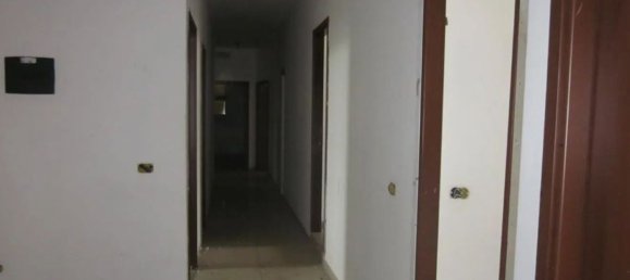 Gebäude in Abbiategrasso, Italy 2600m², Nr. 188085 10