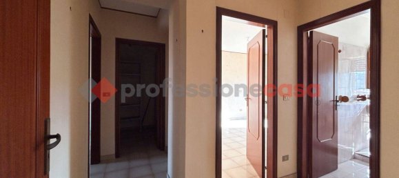 2 غرف نوم شقة في Barcellona Pozzo di Gotto, Italy رقم 73927 19