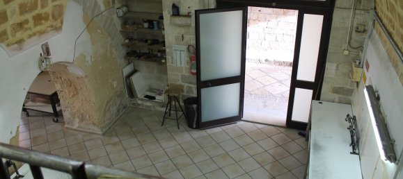 عقار تجاري في Barletta, Italy 170متر مربع رقم 165772 23