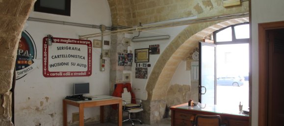 عقار تجاري في Barletta, Italy 170متر مربع رقم 165772 11