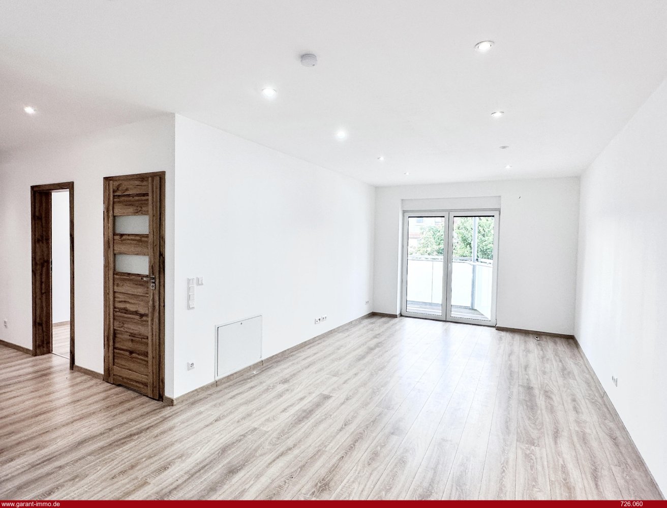 Квартира с 2 спальнями в Бергштрасе, Германия № 233313