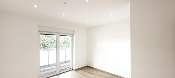 Квартира с 2 спальнями в Бергштрасе, Германия № 233313 3