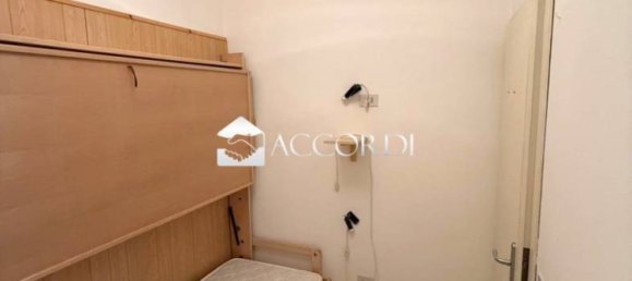 Apartamento de 2 dormitorios en Jesolo, Italy No. 148150 10