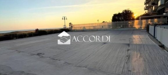 Apartamento de 2 dormitorios en Jesolo, Italy No. 148150 14