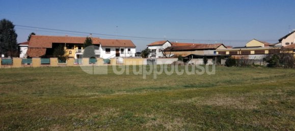 Grundstück in Corbetta, Italy 1700m², Nr. 127467 3