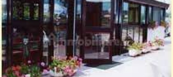 4 rooms Commercial property in Monza, Italy No. 264182 8