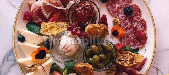 4 rooms Commercial property in Monza, Italy No. 264182 26