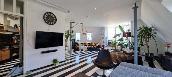 Apartamento T2 em Ennepe-Ruhr, Germany N.º 233440 2