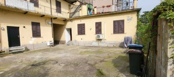 2 bedrooms Apartment in Milan, Italy No. 282645 6