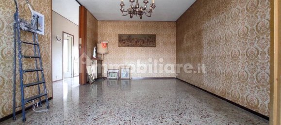 2 bedrooms Apartment in Novara, Italy No. 289206 6