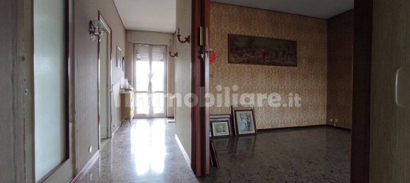 2 bedrooms Apartment in Novara, Italy No. 289206 8