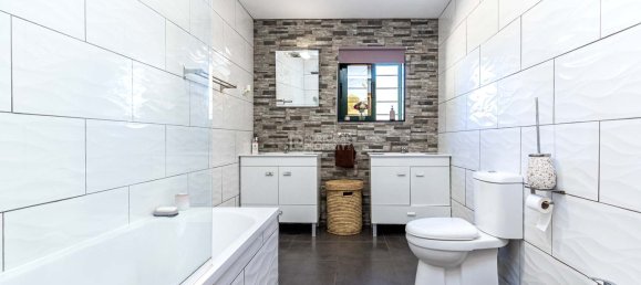 4 bedrooms Villa in Loule, Portugal No. 131014 28