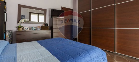 6 rooms House in Vanzaghello, Italy No. 54508 31