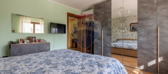 6 rooms House in Vanzaghello, Italy No. 54508 13