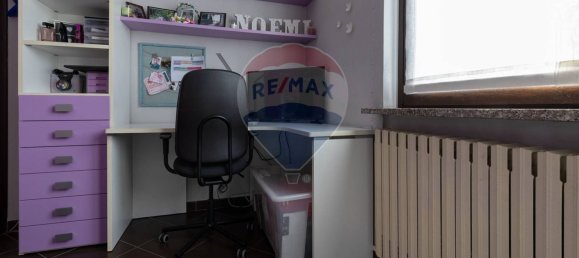 6 rooms House in Vanzaghello, Italy No. 54508 35