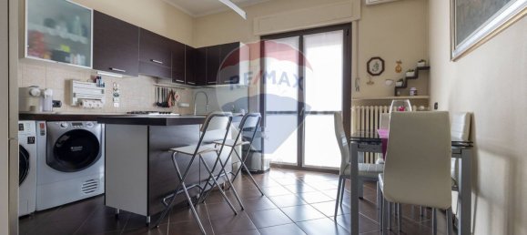 6 rooms House in Vanzaghello, Italy No. 54508 36