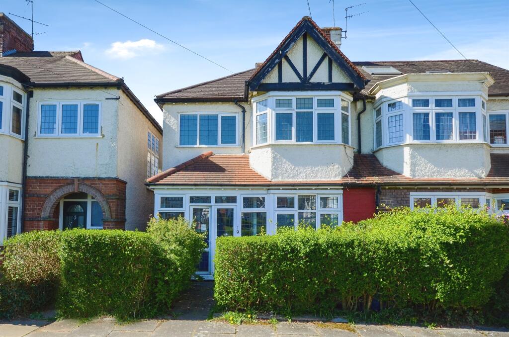 3 Schlafzimmer Haus in Harrow, United Kingdom, Nr. 6312