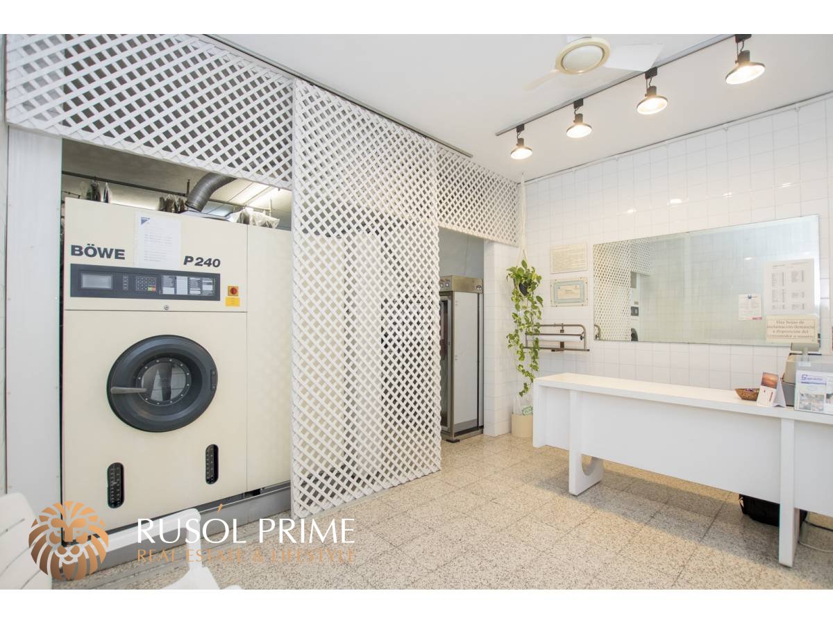 Imóvel comercial em Mahon, Spain 201 m² N.º 5263