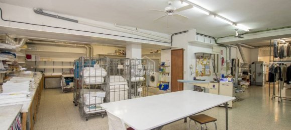 Imóvel comercial em Mahon, Spain 201 m² N.º 5263 2