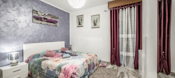 4-salle Appartement à Maranello, Italy No. 2123 18
