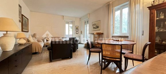 2 Schlafzimmer Wohnung in Milan, Italy, Nr. 319949 2