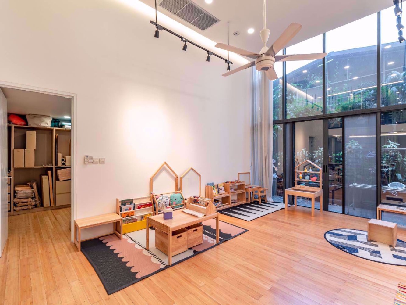 3 bedrooms Duplex in Watthana, Thailand No. 9989