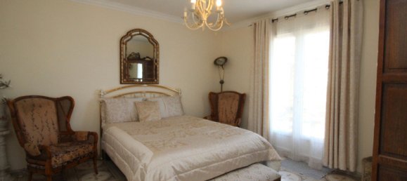 Casa de 5 dormitorios en Pellevoisin, France No. 81122 6