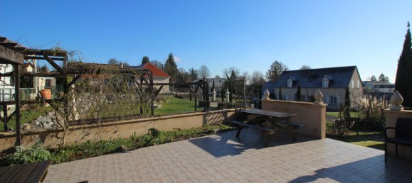 Casa de 5 dormitorios en Pellevoisin, France No. 81122 10