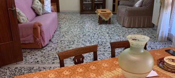 5 rooms Apartment in Reggio Emilia, Italy No. 138292 3