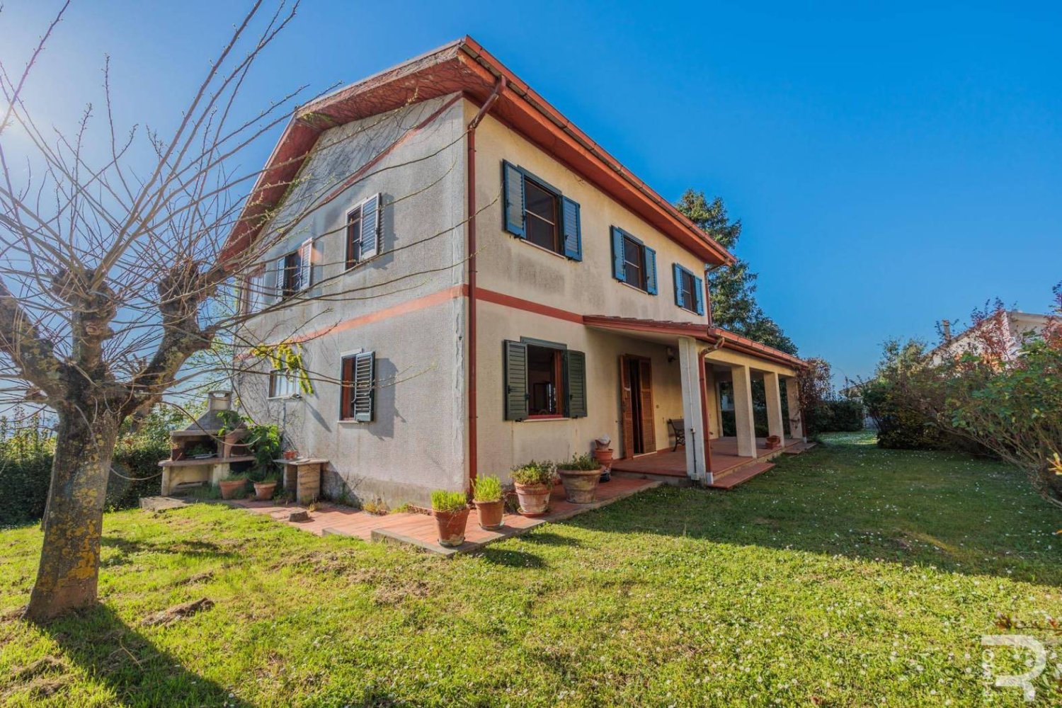 4 bedrooms Villa in Montaione, Italy No. 125090