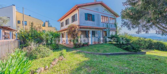 4 bedrooms Villa in Montaione, Italy No. 125090 6