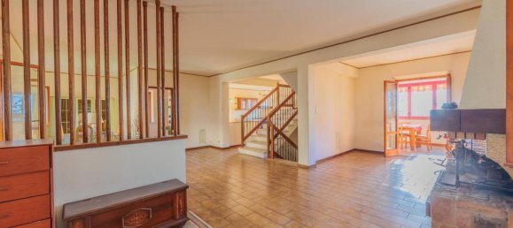 4 bedrooms Villa in Montaione, Italy No. 125090 23