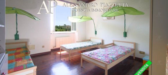 4 bedrooms House in Lavagna, Italy No. 352328 15