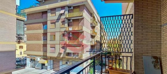 2 bedrooms Apartment in Rome, Italy No. 318250 9