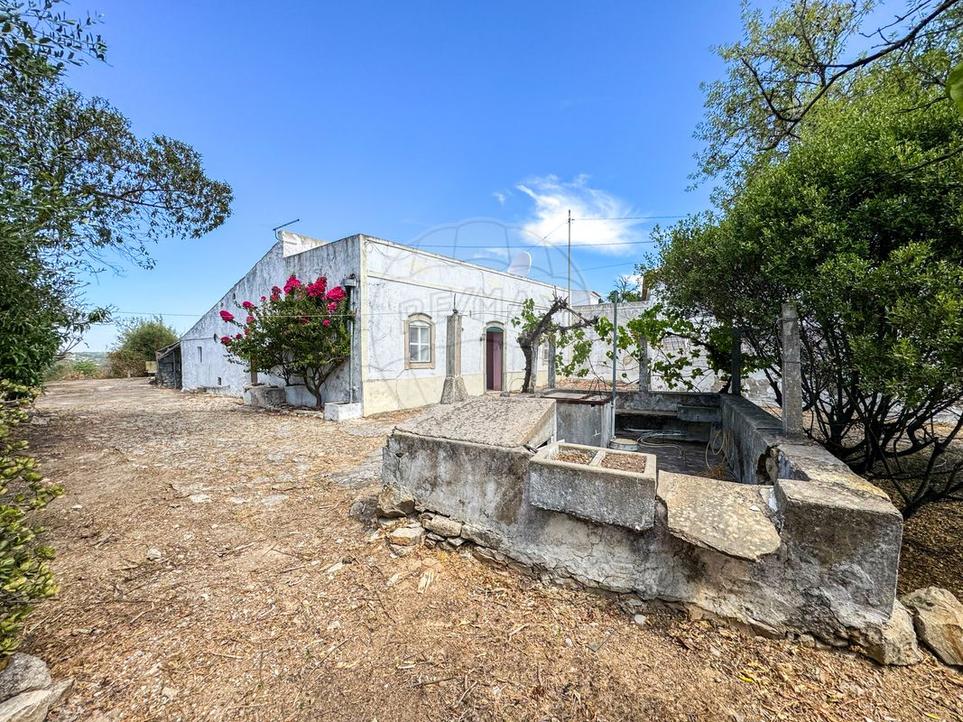 2 bedrooms House in Faro, Portugal No. 228220