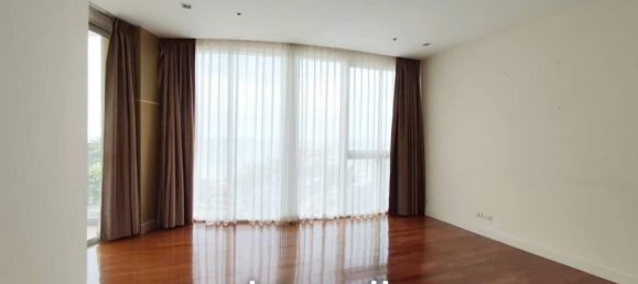3 bedrooms Condo in Pattaya, Thailand No. 15857 4