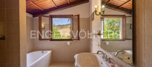 5 bedrooms Villa in Manciano, Italy No. 68722 9