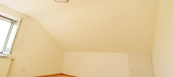 2-salle Appartement à Rohrbach-Berg, Austria No. 251030 2