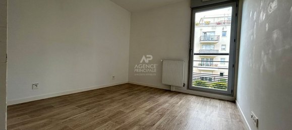 2 bedrooms Apartment in Carrieres-sous-Poissy, France No. 143543 6