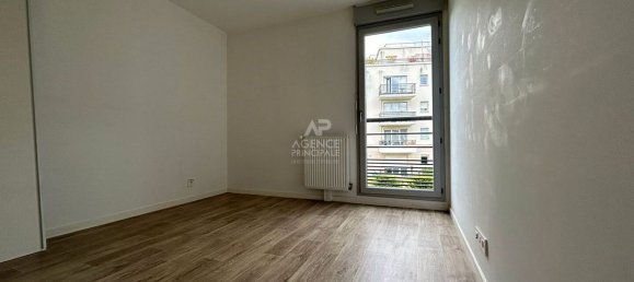 2 bedrooms Apartment in Carrieres-sous-Poissy, France No. 143543 5