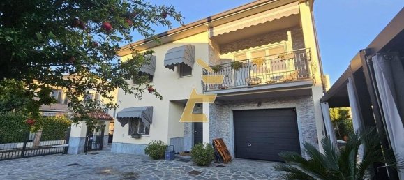 Вилла с 2 спальнями в Травако Сиккомарио, Италия № 72246 36