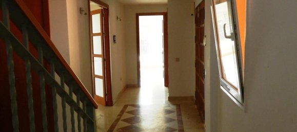 4 Schlafzimmer Villa in Cadiz, Spain, Nr. 26635 5
