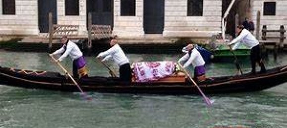 3 rooms Warehouse in Venice, Italy No. 61797 33