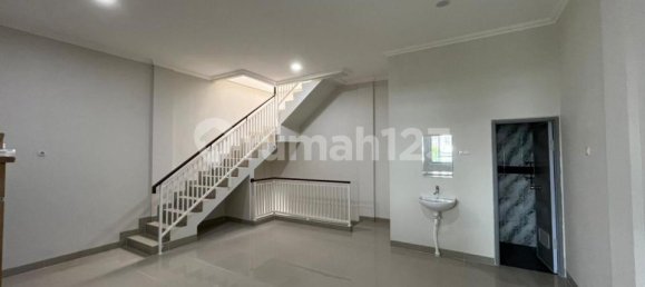 Tienda en Cipondoh, Indonesia 120 m² No. 2566 9