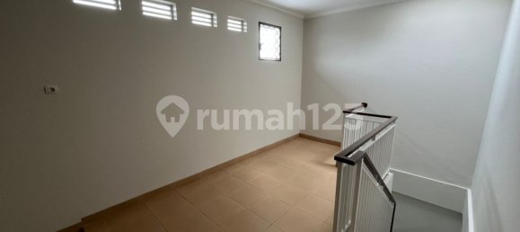 Tienda en Cipondoh, Indonesia 120 m² No. 2566 7