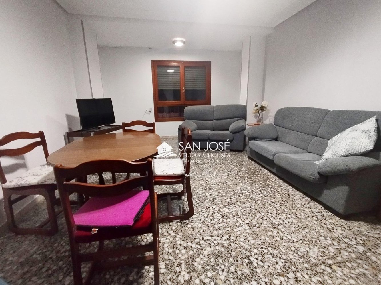 Apartamento de 4 dormitorios en Novelda, Spain No. 101437